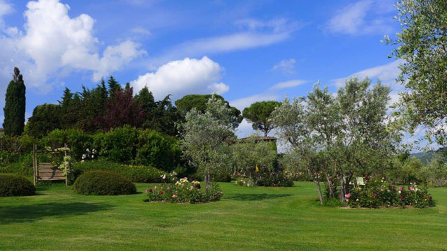 Villa le Barone the grounds, peacefulness and tranquility in Chianti 