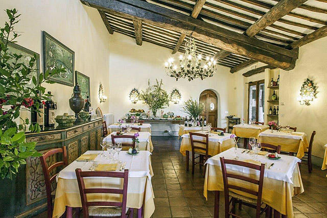 Hotel Villa le Barone The restaurant 