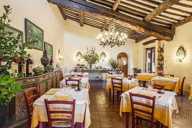 Villa le Barone , Tuscany   the restaurant 
